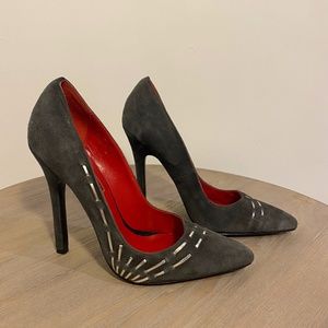Charles Jourdan Smoke Pumps